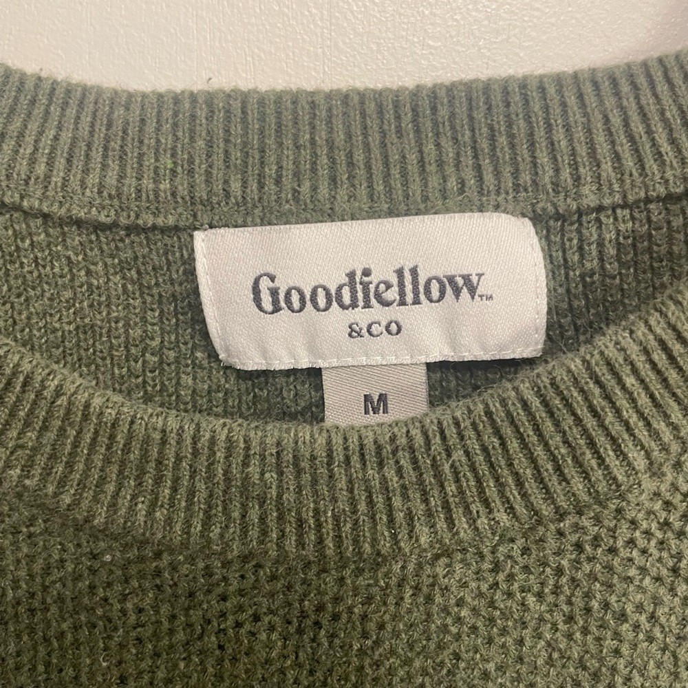 Goodfellow & Co Olive Green Sweater - Picture 2 of 2
